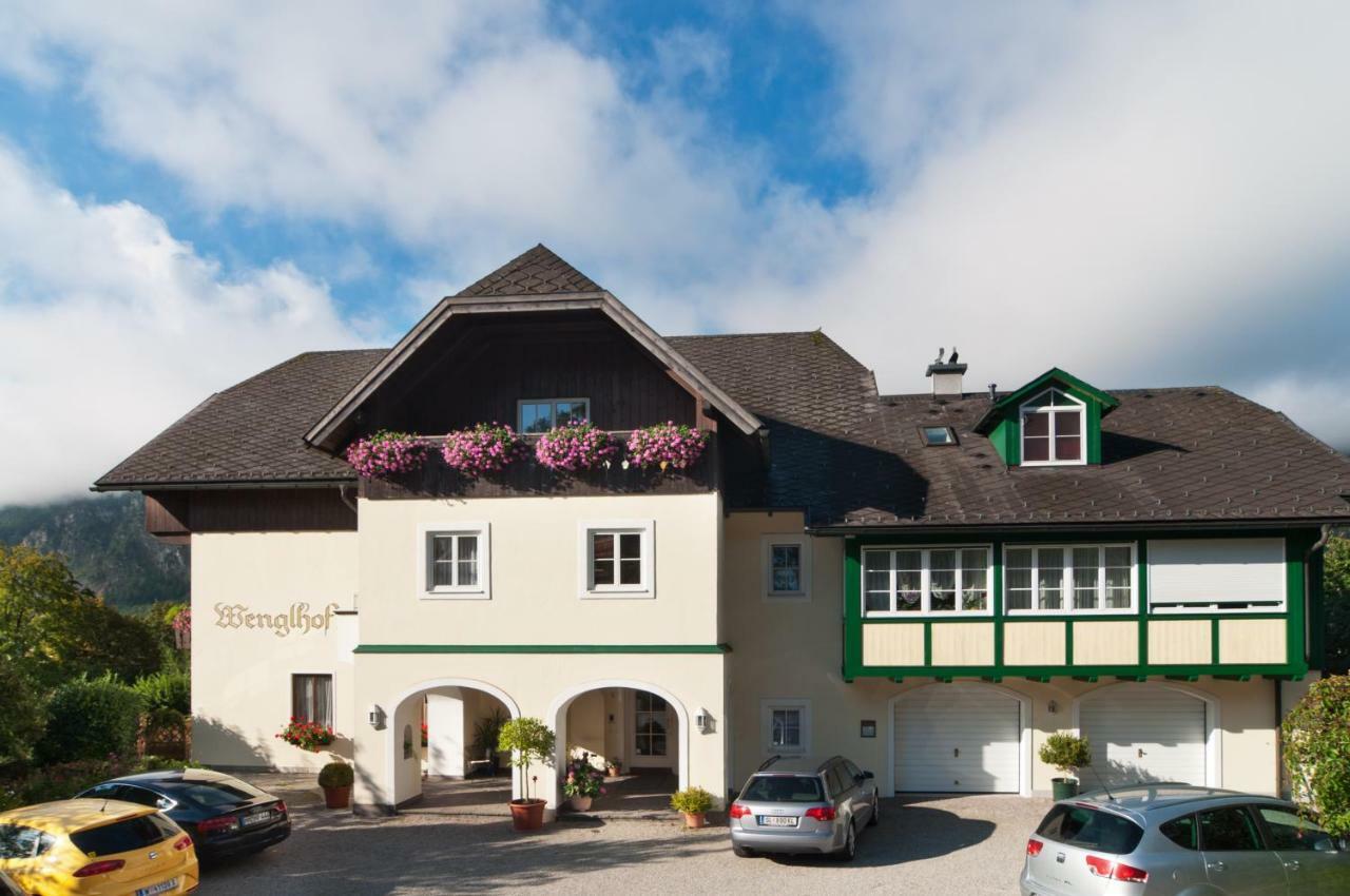 Hotel Garni Wenglhof Sankt Gilgen Exterior photo